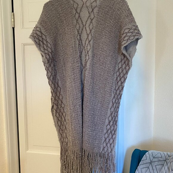 Boho Fringed Sweater - Picture 3 of 3